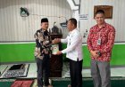 Kakanwil Ditjenpas Jateng Salurkan Al-Qur'an dari Komunitas Riau Mengaji untuk Rutan Wonosobo